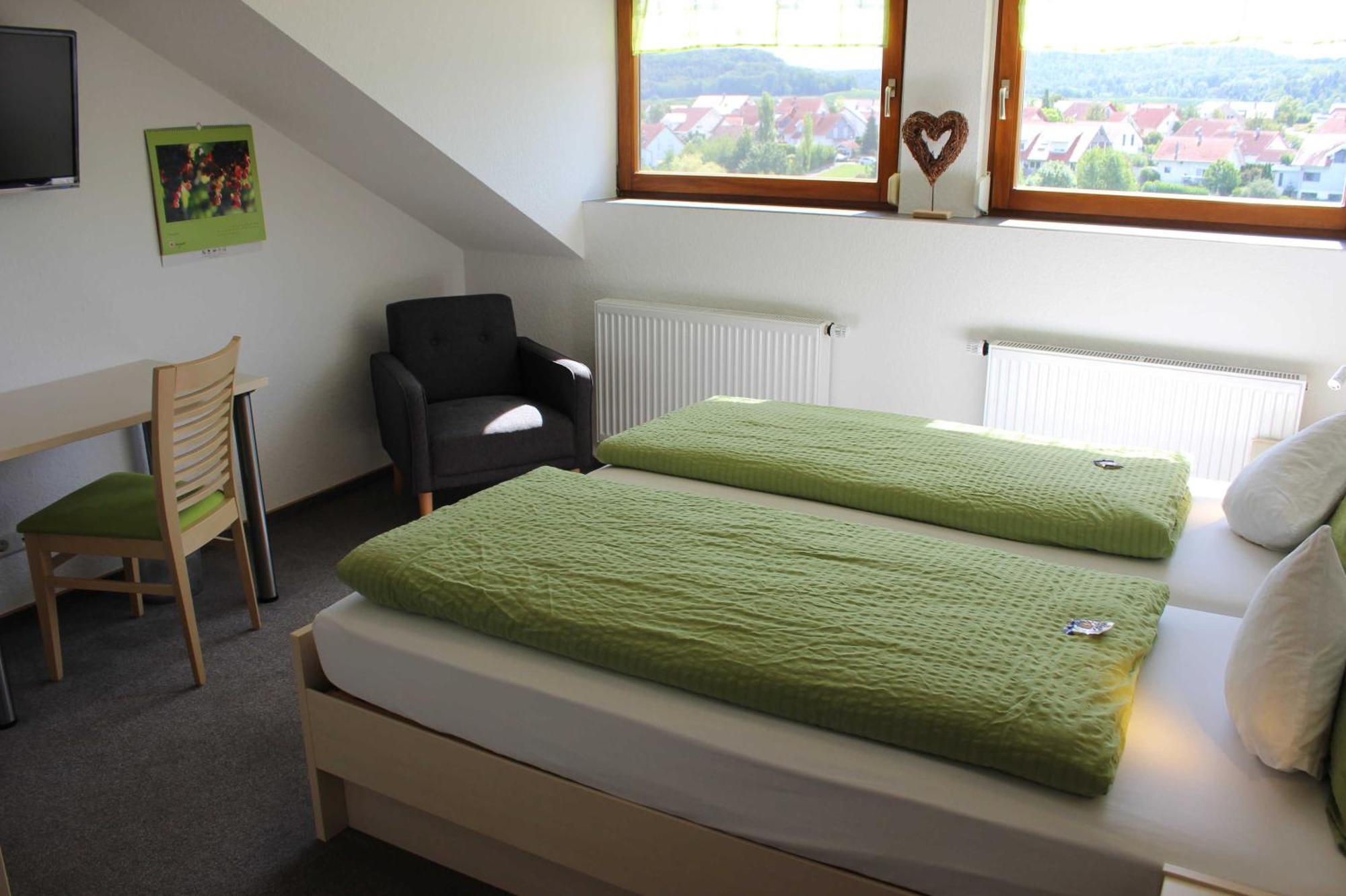 Gaestehaus Zum Wolffenturm Lehrensteinsfeld Bagian luar foto